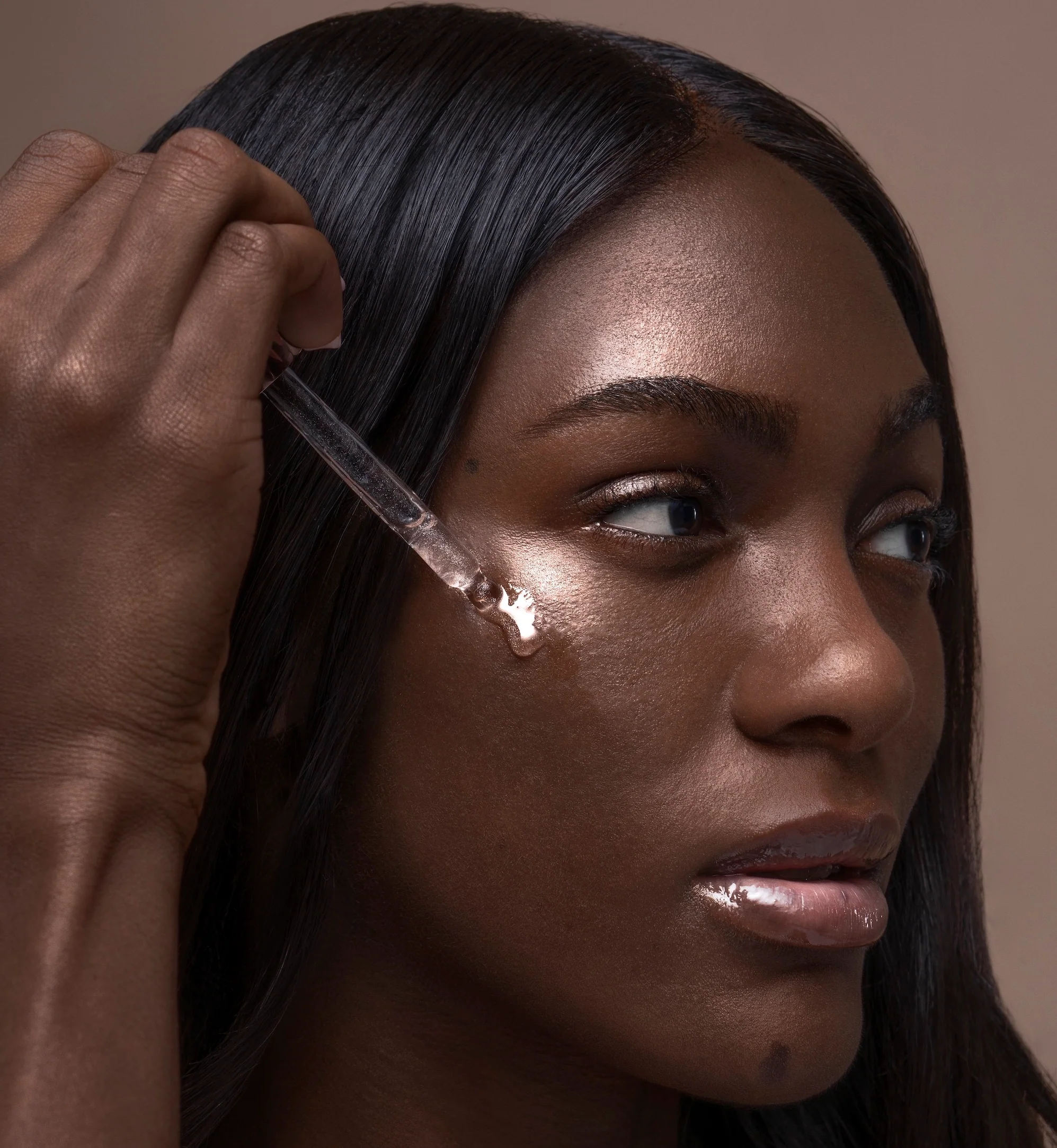 Think Bright Glow + Hydrate Serum with Vitamin C & Hyaluronic Acid - Image 6