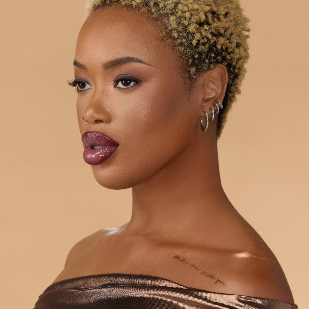 True Enlightenment Soft Focus Skin Finishing Powder - Image 17